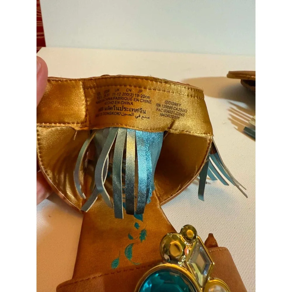 Pocahontas Costume Sandals for Kids From The Disney Store Size 13/1